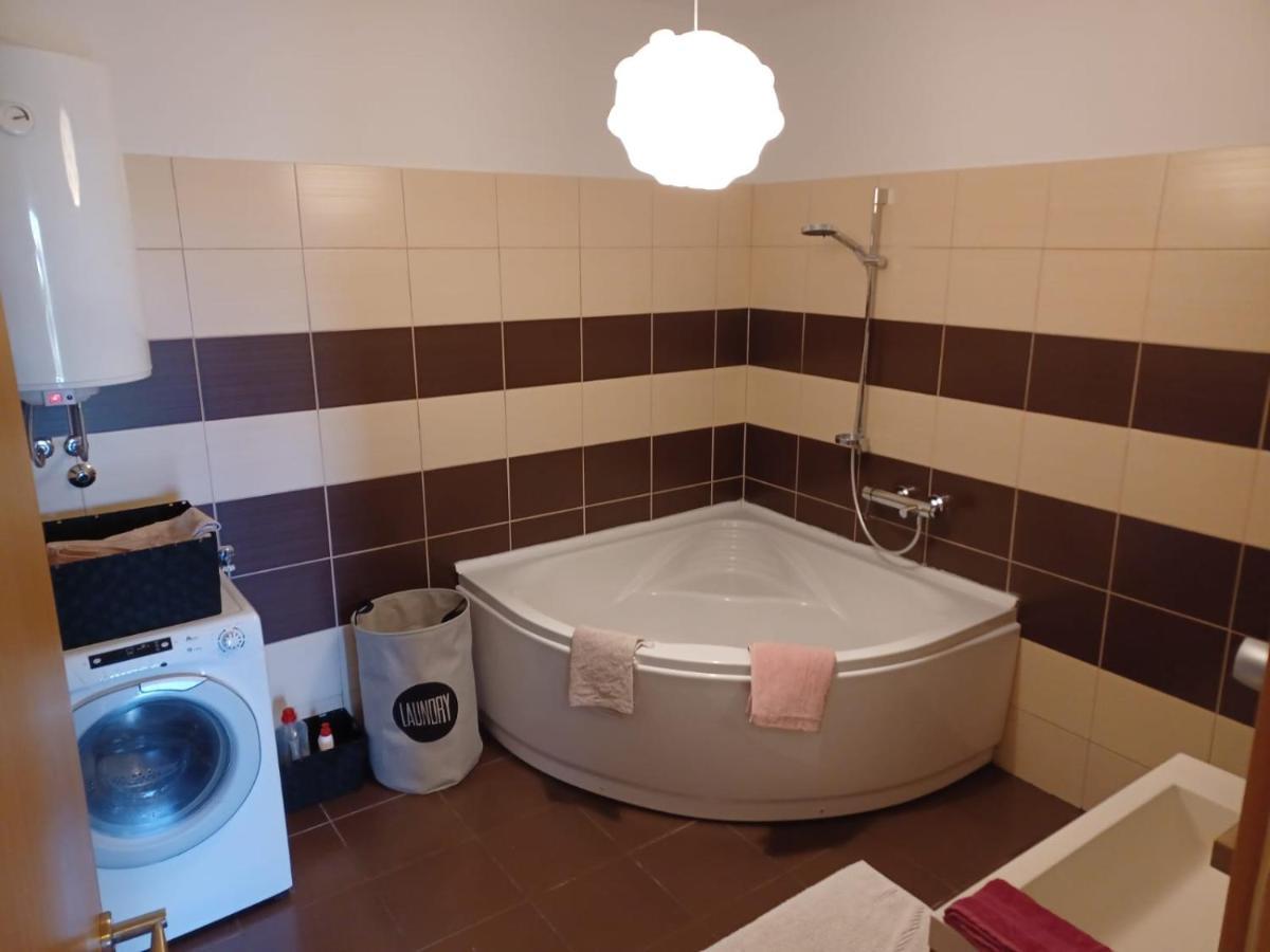 Lara Apartment سولين الغرفة الصورة